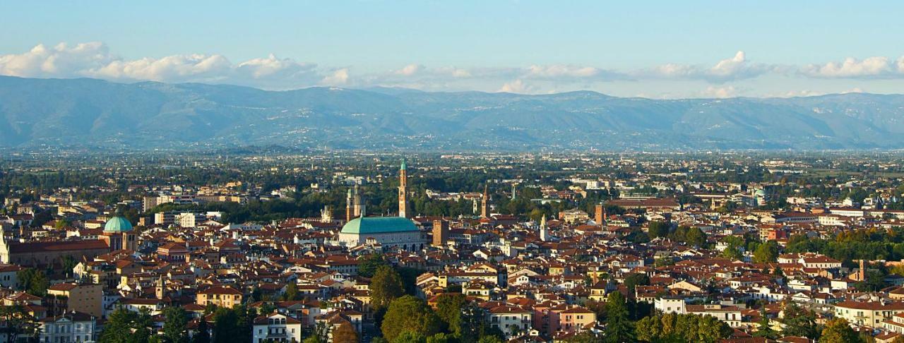 Casa Giorgia - Nel Cuore Di Vicenza Exterior foto